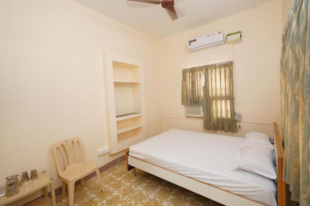 Sowmya Lodge Tiruchirappalli Exteriér fotografie