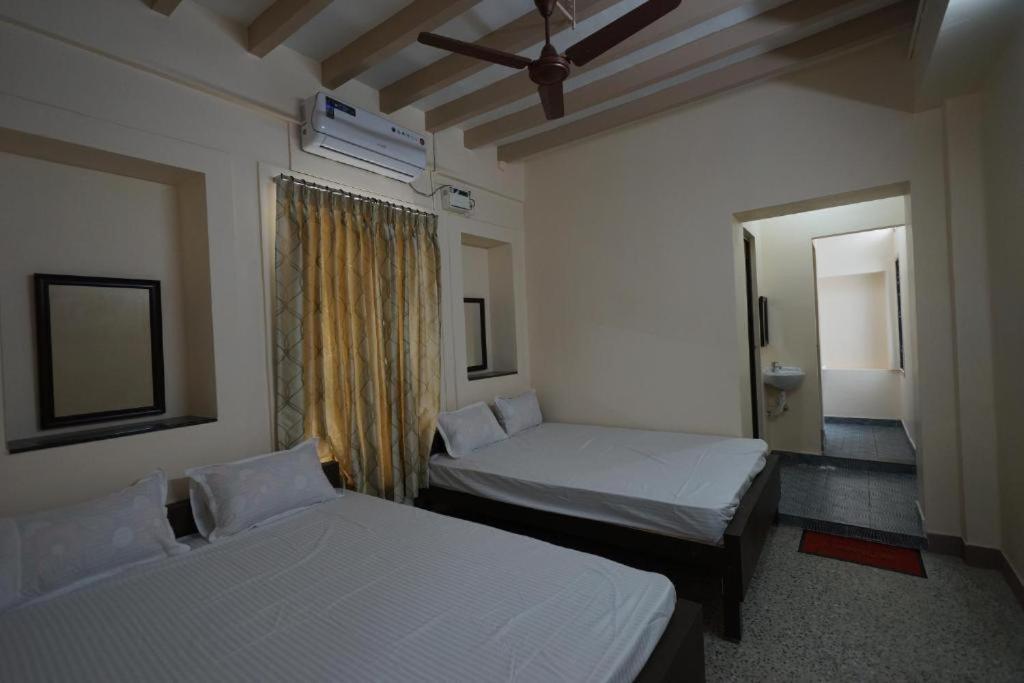 Sowmya Lodge Tiruchirappalli Exteriér fotografie